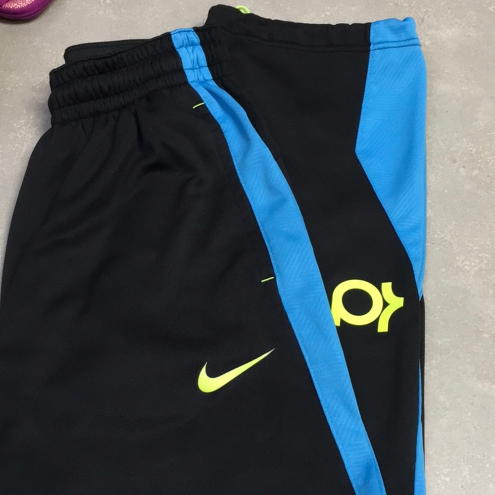 SOLD. Men’s Nike KD sweat pants. (S)